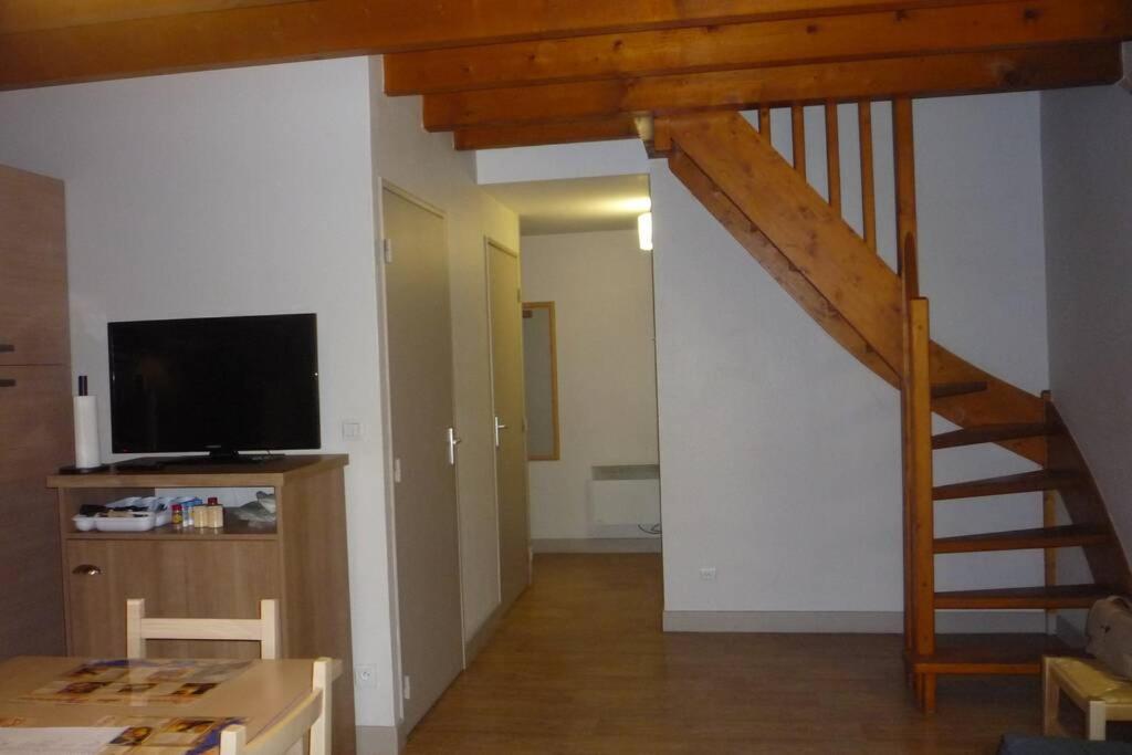 Appartement En Duplex Pour 8 Personnes Arreau Buitenkant foto